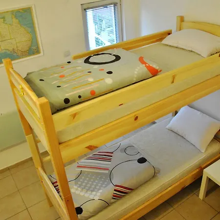 Auberge de jeunesse 10 Coins Hostel&tours *