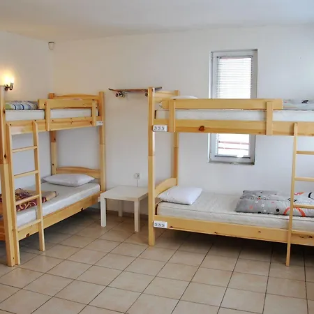10 Coins Hostel&tours Sofia
