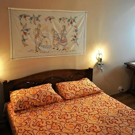 Hostal 10 Coins & Tours