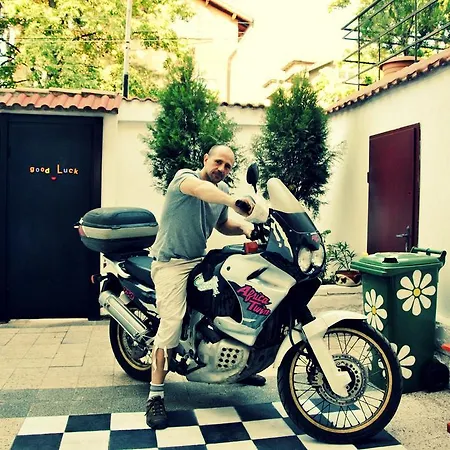 10 Coins & Tours * Sofia