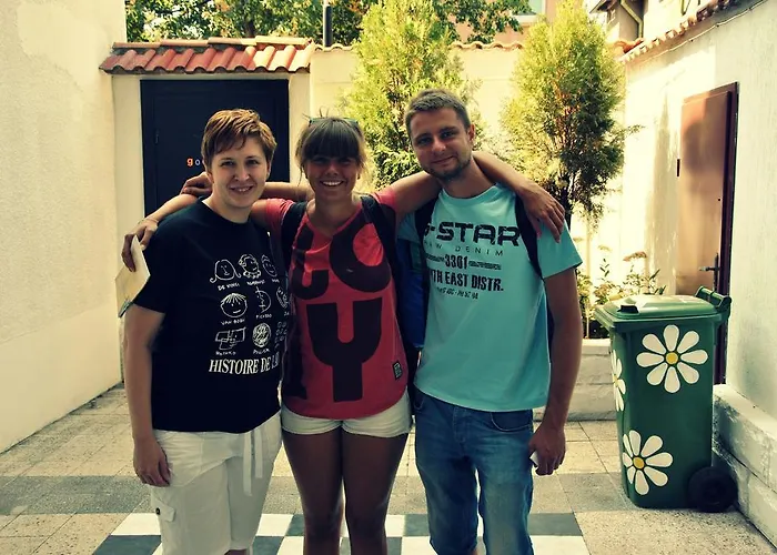 Хостел 10 Coins & Tours *