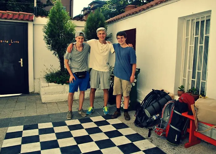 10 Coins Hostel&tours Hostel