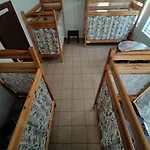 10 Coins & Tours Hostel