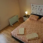 10 Coins & Tours