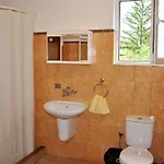 Hostel 10 Coins & Tours *