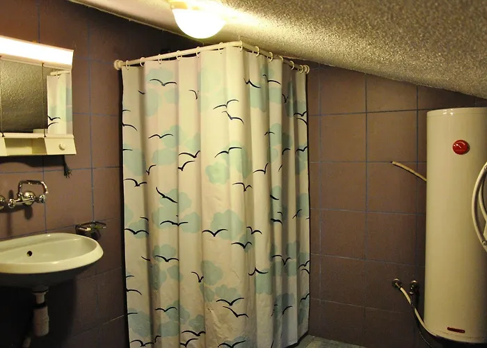 Vandrerhjem 10 Coins & Tours *